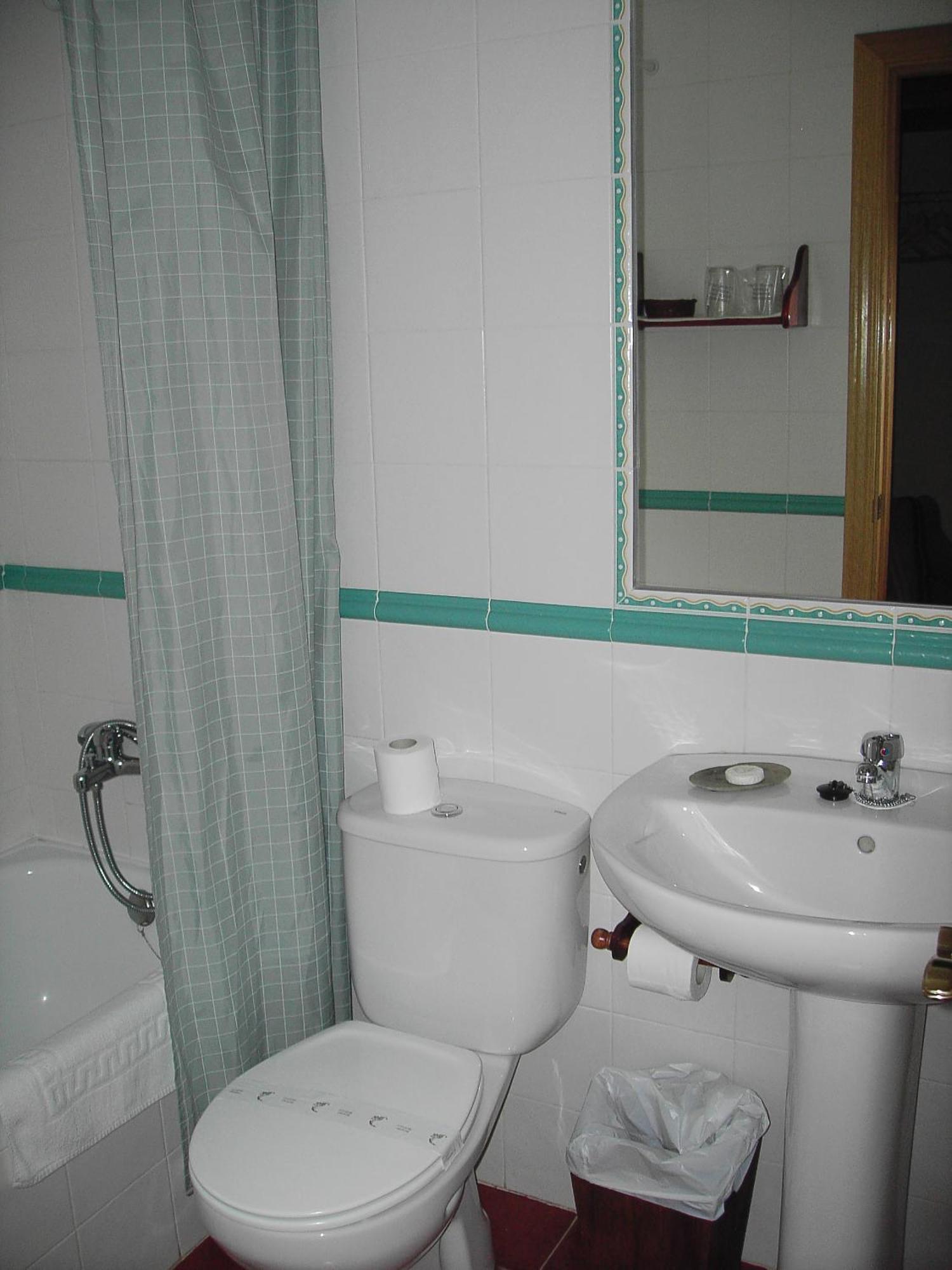 Hotel Rural El Yantar De Gredos San Martín del Pimpollar Екстериор снимка