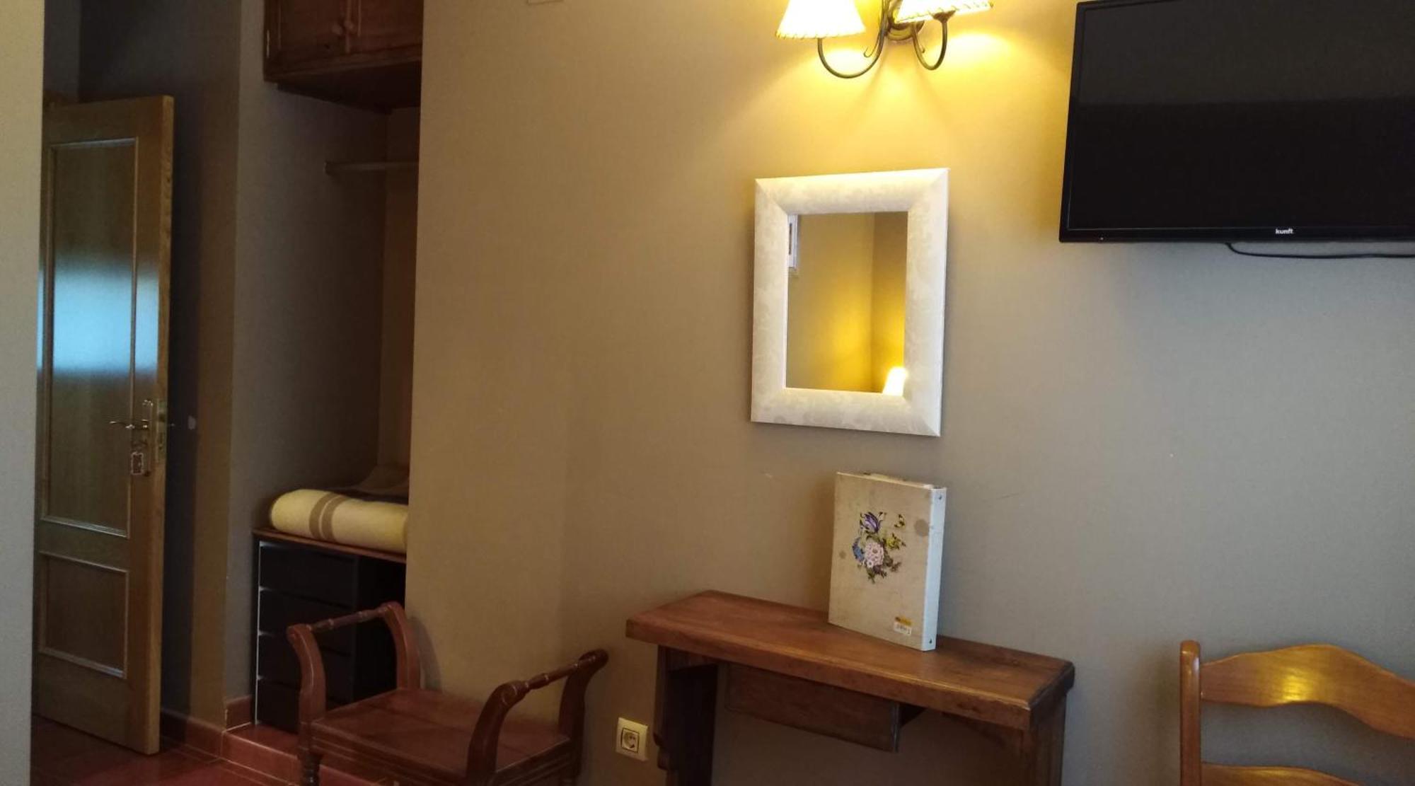 Hotel Rural El Yantar De Gredos San Martín del Pimpollar Екстериор снимка