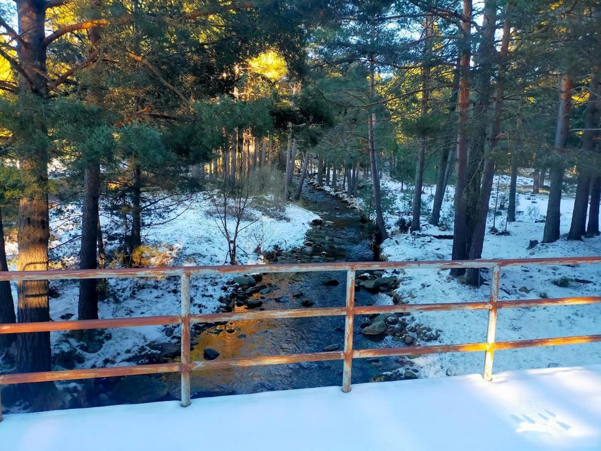 Hotel Rural El Yantar De Gredos San Martín del Pimpollar Екстериор снимка