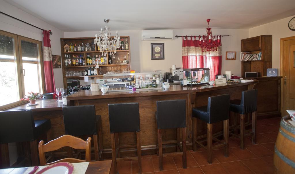 Hotel Rural El Yantar De Gredos San Martín del Pimpollar Екстериор снимка